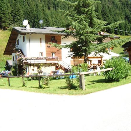 Albergo Lozen Canal San Bovo Dış mekan fotoğraf