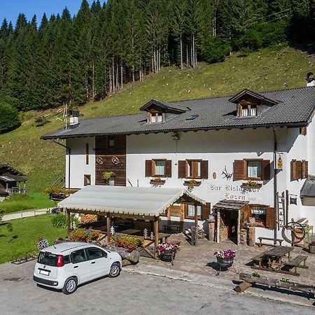 Albergo Lozen Canal San Bovo Dış mekan fotoğraf